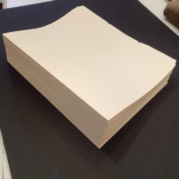 Pendaflex Manila File Folders GOOD USED LOT of 85 Letter Size Manila 1/3-Cut Tab - Picture 2 of 4